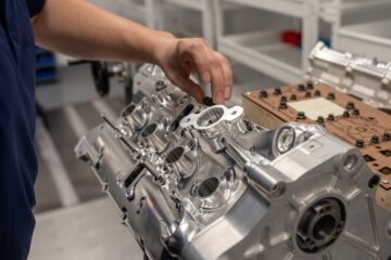 Η μεγάλη επιστροφή της Ford στο Le Mans στην κατηγορία Hypercar ξεκινά στο δυναμόμετρο! (βίντεο) Η μεγάλη επιστροφή της Ford στο Le Mans στην κατηγορία Hypercar ξεκινά στο δυναμόμετρο! (βίντεο)